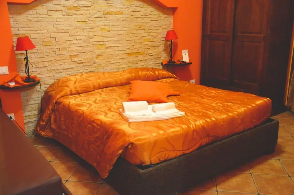 Room, Il Quadrifoglio, Palermo
