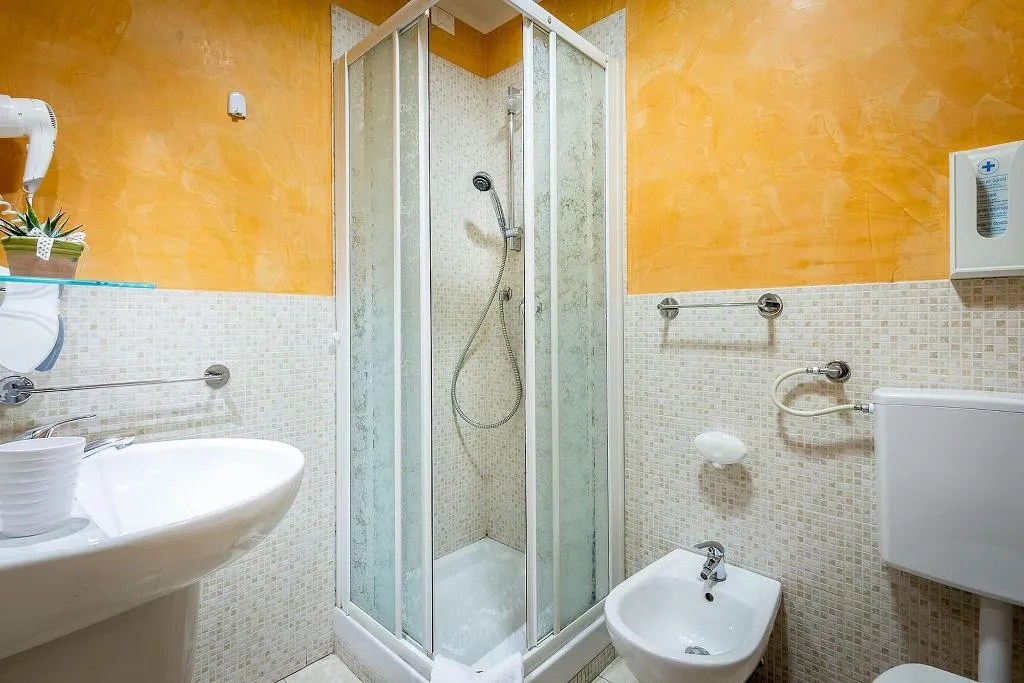 Room, Sognando Firenze, Florence