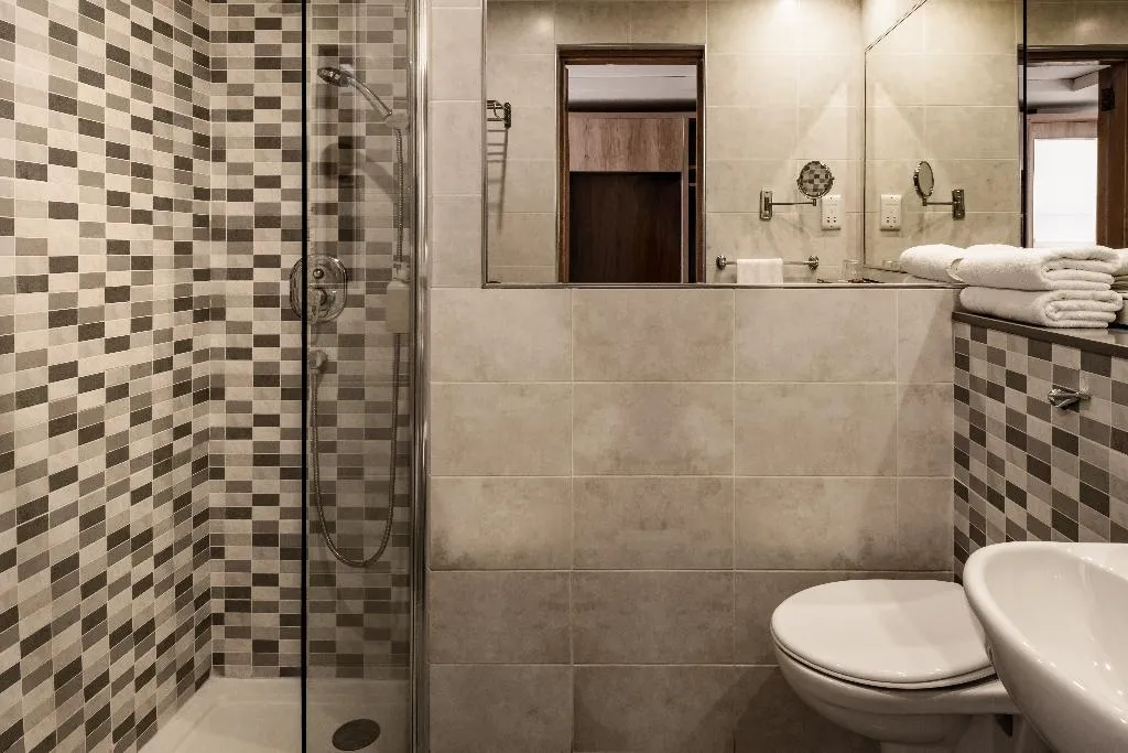 Double or Twin STANDARD Room, QAWRA Palace Resort & SPA, Malta