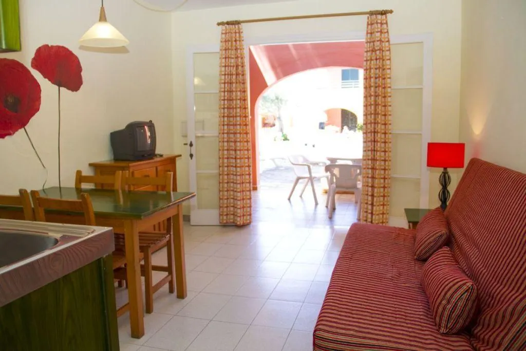 APARTMENT TWO BEDROOMS Room, Apartamentos Club Andria, Majorca