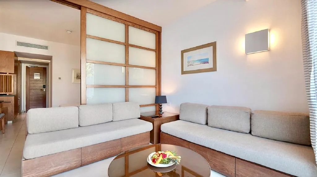 JUNIOR SUITE GARDEN VIEW Room, Sunrise Pearl Hotel & Spa, Cyprus