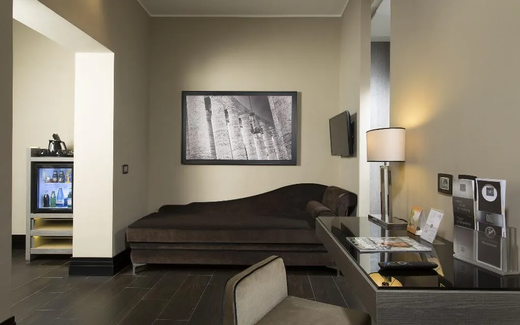 Room, Rome Life, Rome