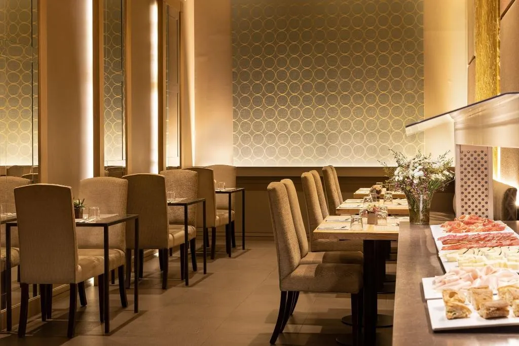Restaurant, Duquesa de Cardona, Barcelona
