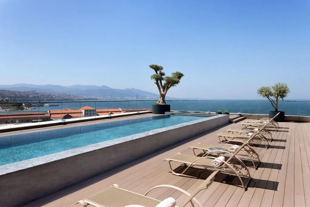Pool, Izmir Marriott, Izmir