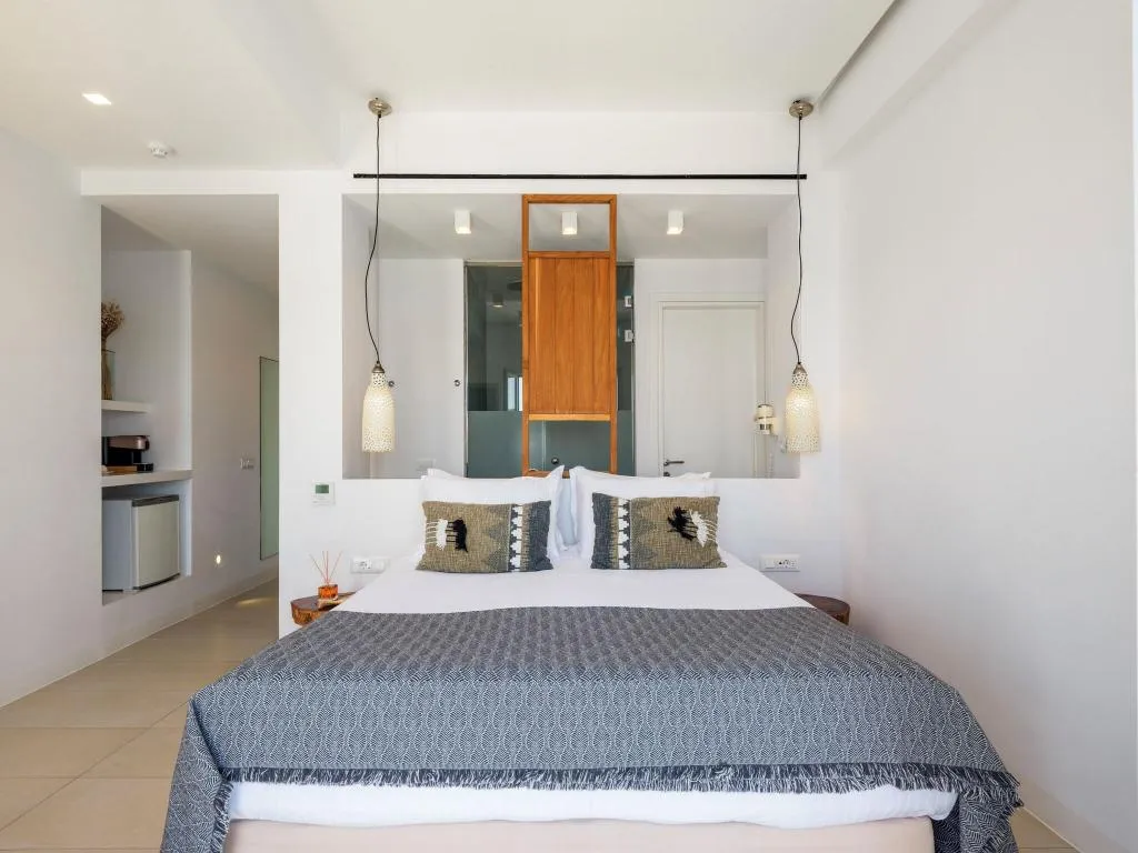Room, Bluetopia Suites, Mykonos