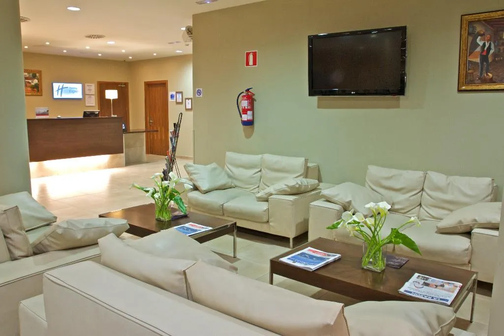 Lobby, Holiday Inn Express Campo de Gibraltar-Barrios, Costa Del Sol