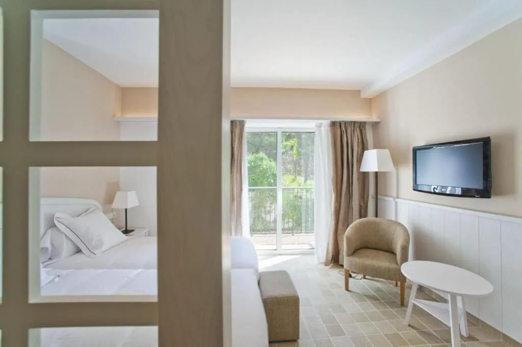 Room, Hotel Playa Sol, Costa Brava