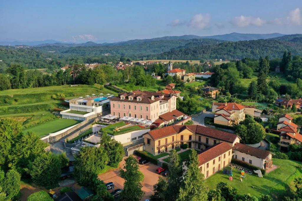 General view, Castello Dal Pozzo, Milan