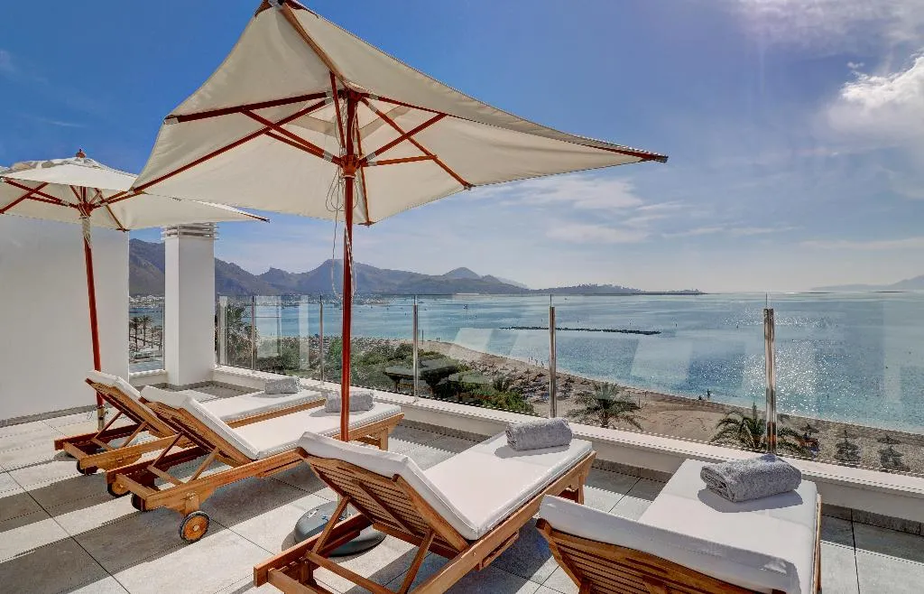 Terrace, Hoposa Pollentia, Majorca