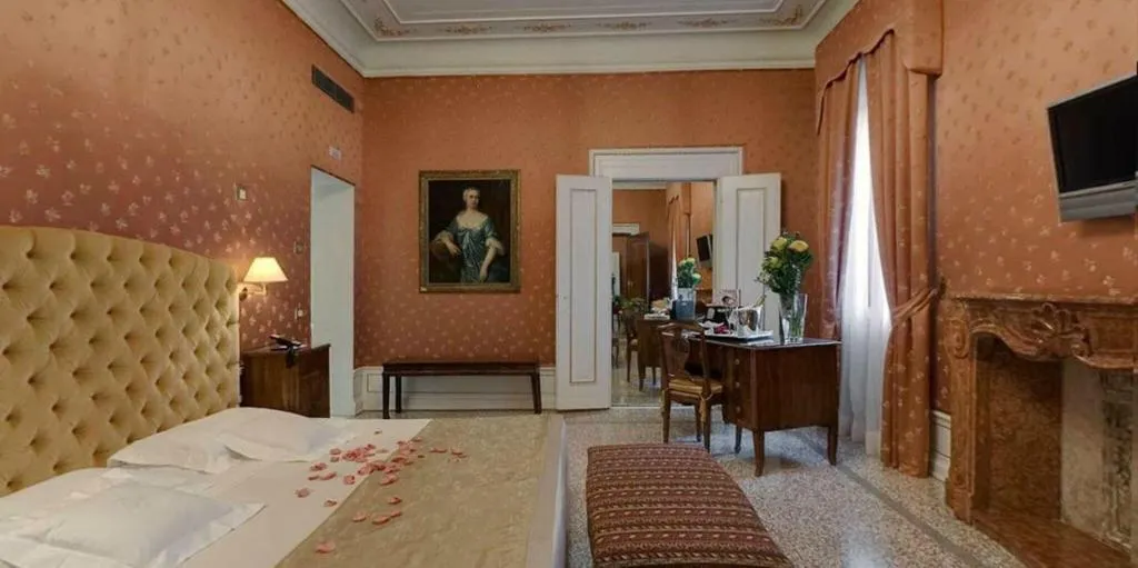 DOUBLE DELUXE Room, Ca' Nigra Lagoon Resort, Venice