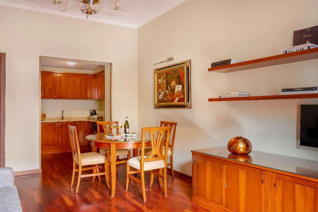 SUITE CAPACITY 4 Room, UNA HOTELS Galles Milano, Milan