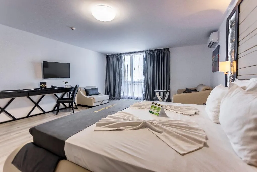 DOUBLE PREMIUM ONE BEDROOM Room, Prestige Deluxe Hotel Aquapark Club, Varna
