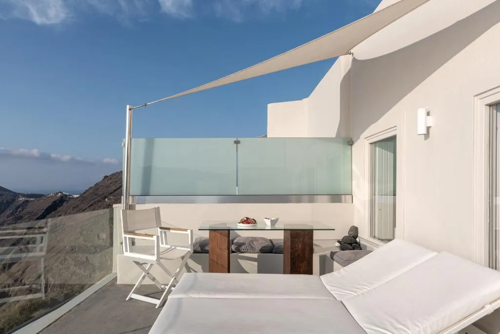 SUITE EXECUTIVE Room, West East Suites, Santorini