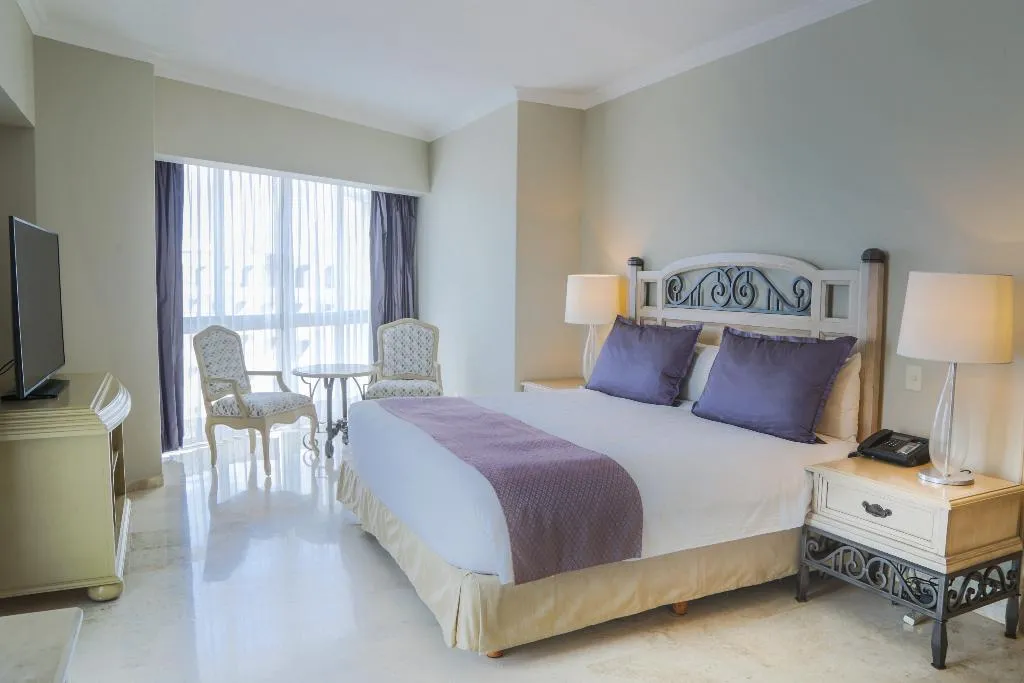 SINGLE SUPERIOR Room, Sandos Cancun All Inclusive - Adults Only, Cancun Area