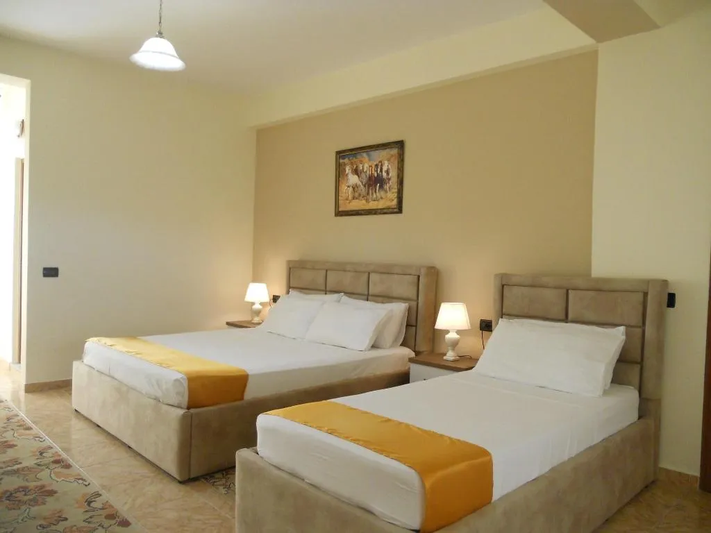 TRIPLE STANDARD Room, Onorato Hotel, Kavaje