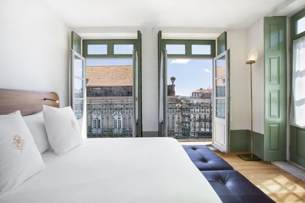 Room, One Shot Aliados Goldsmith, Porto
