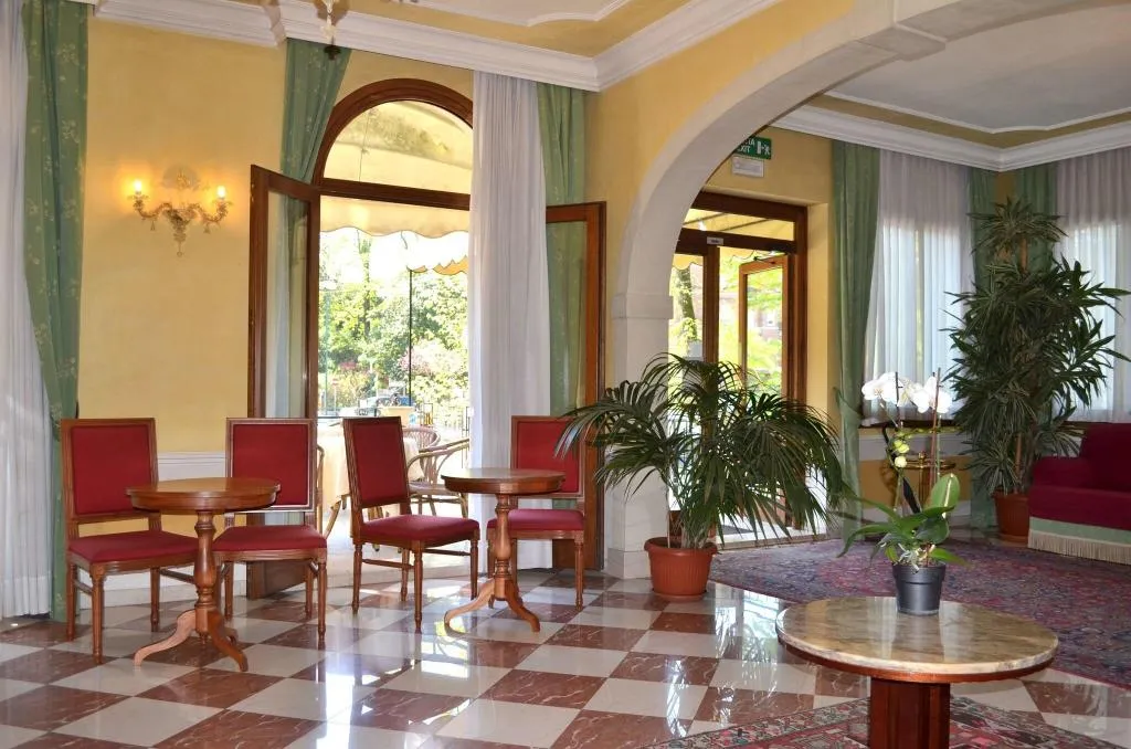 Restaurant, Villa Cipro, Venice