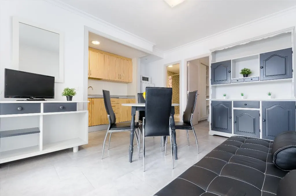APARTMENT GARDEN VIEW WITH BALCONY Room, Alcudia Apartments, Majorca