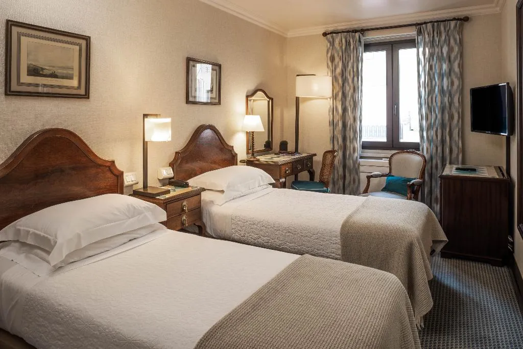 Double or Twin STANDARD Room, Lisboa Plaza, Lisbon