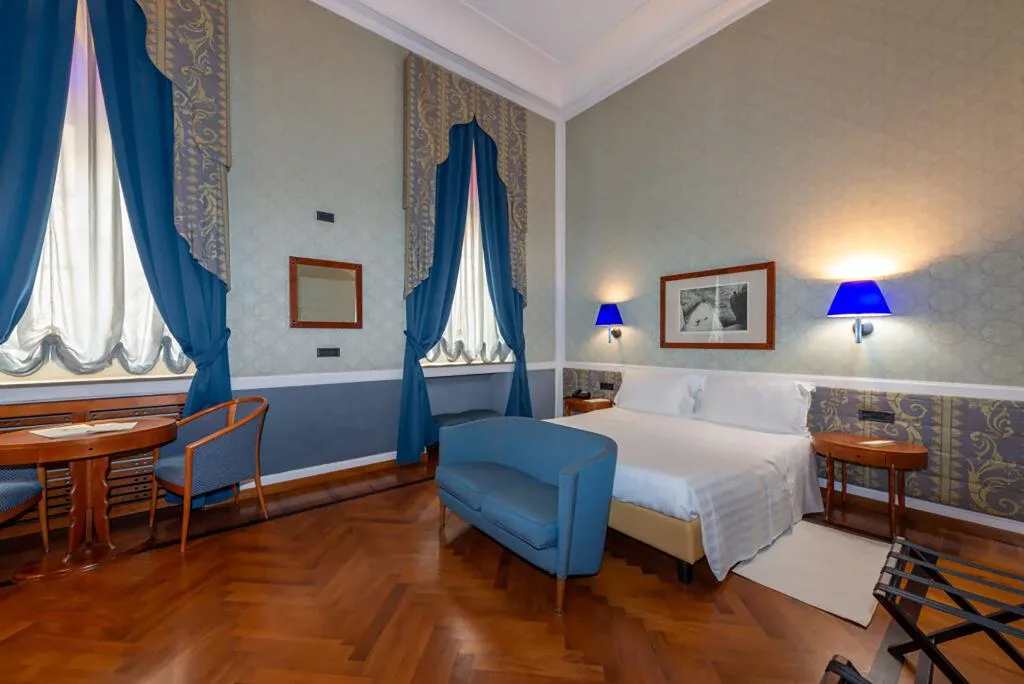 DOUBLE SINGLE USE DELUXE Room, Grand Hotel Ortigia, Catania