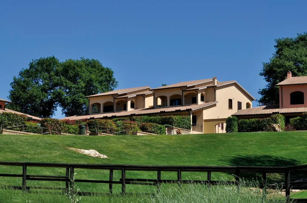 APARTMENT CAPACITY 4 TWO BEDROOMS Room, Terme Di Sorano Residence, Florence