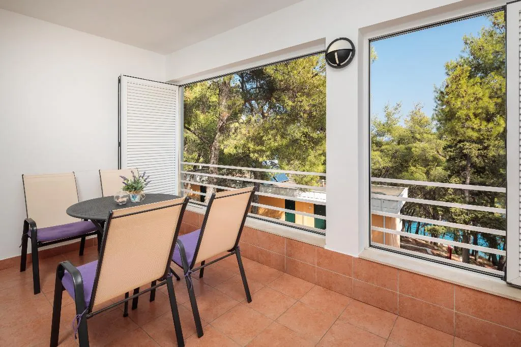 APARTMENT DELUXE CAPACITY 4 Room, Fontana Bayside Park, Split