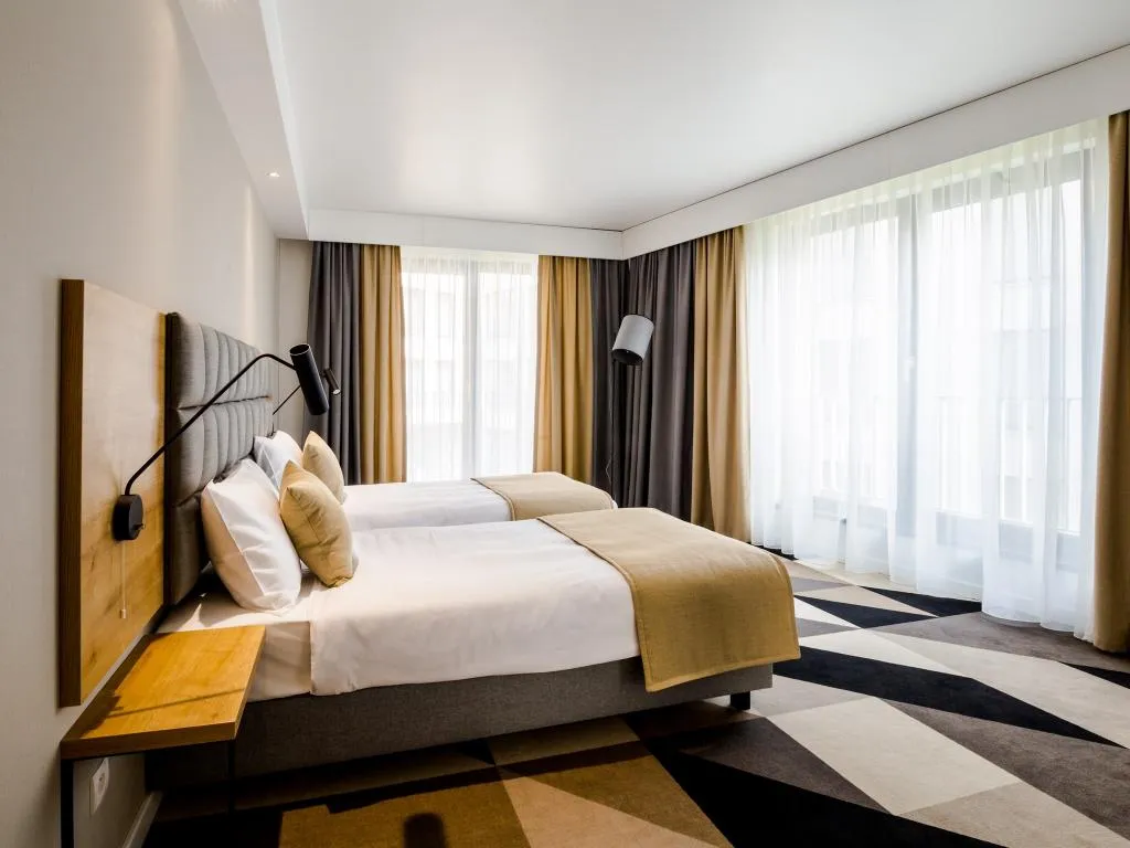 SUITE DELUXE Room, Lwowska1, Krakow