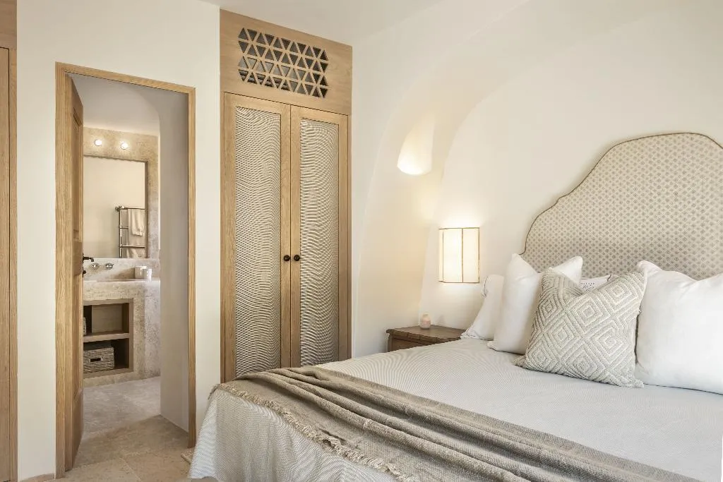 SUITE WITH PRIVATE POOL Room, Relais Villa Carola, Olbia