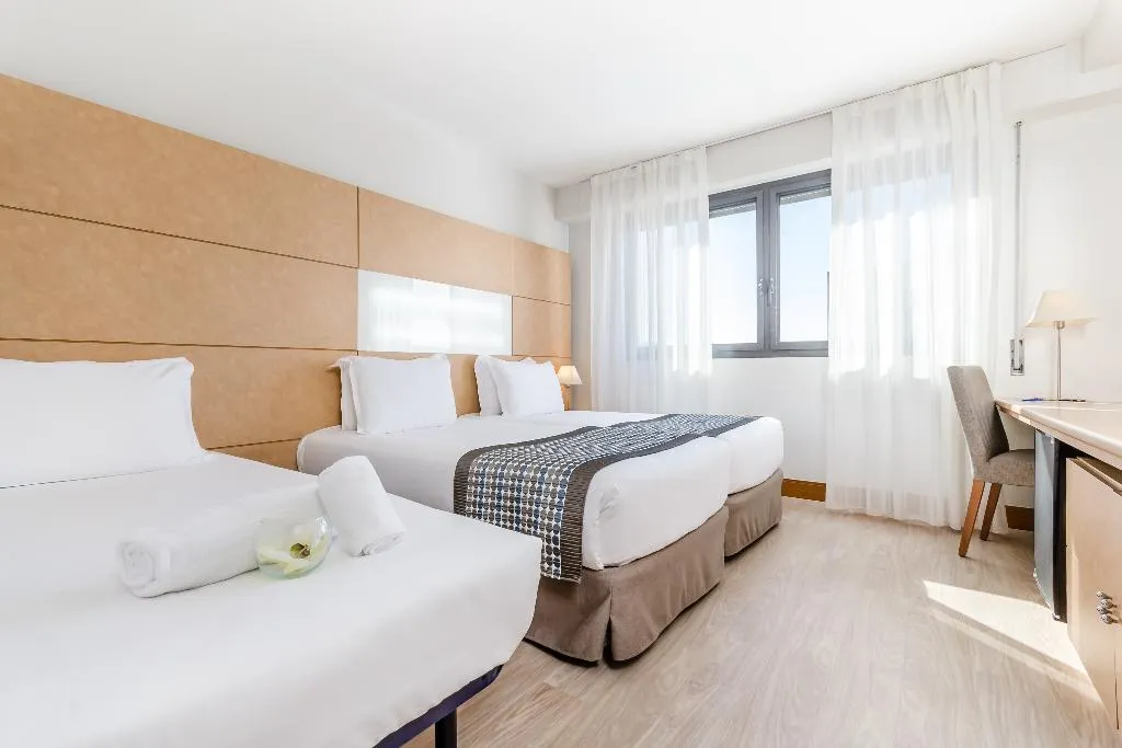 TRIPLE STANDARD Room, Exe Campus, Barcelona