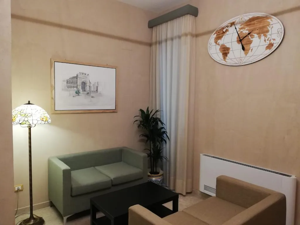 Lobby, Tonic, Palermo