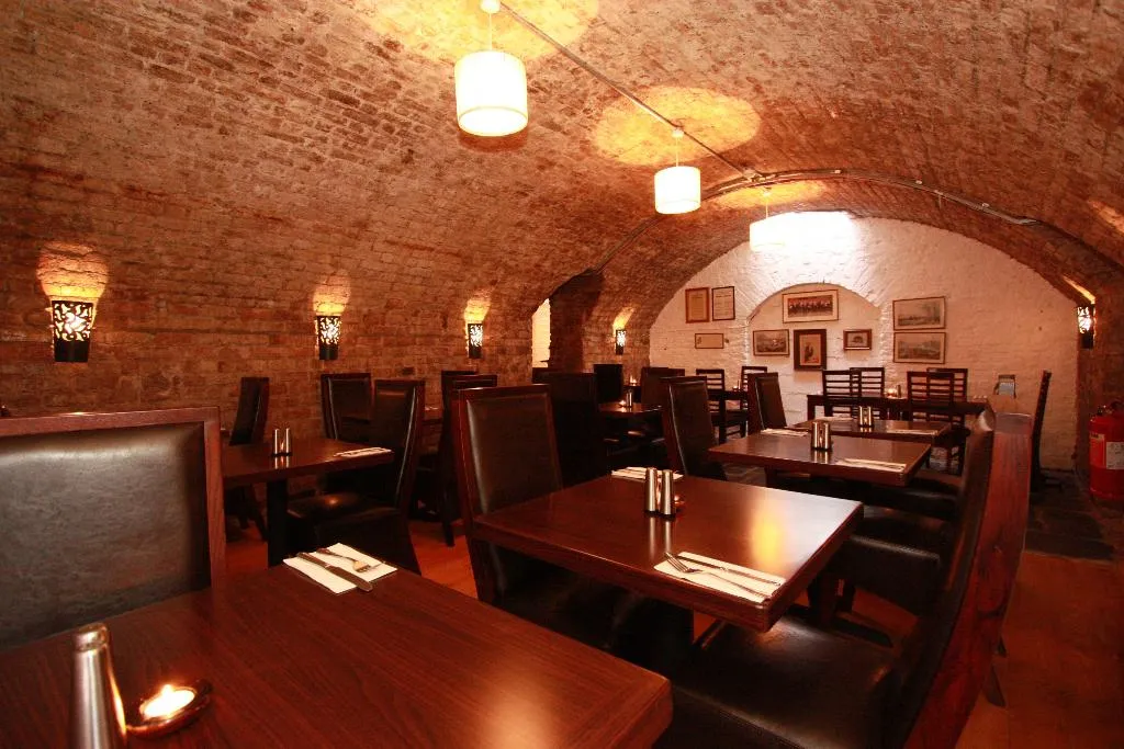Restaurant, Castle Hotel, Dublin