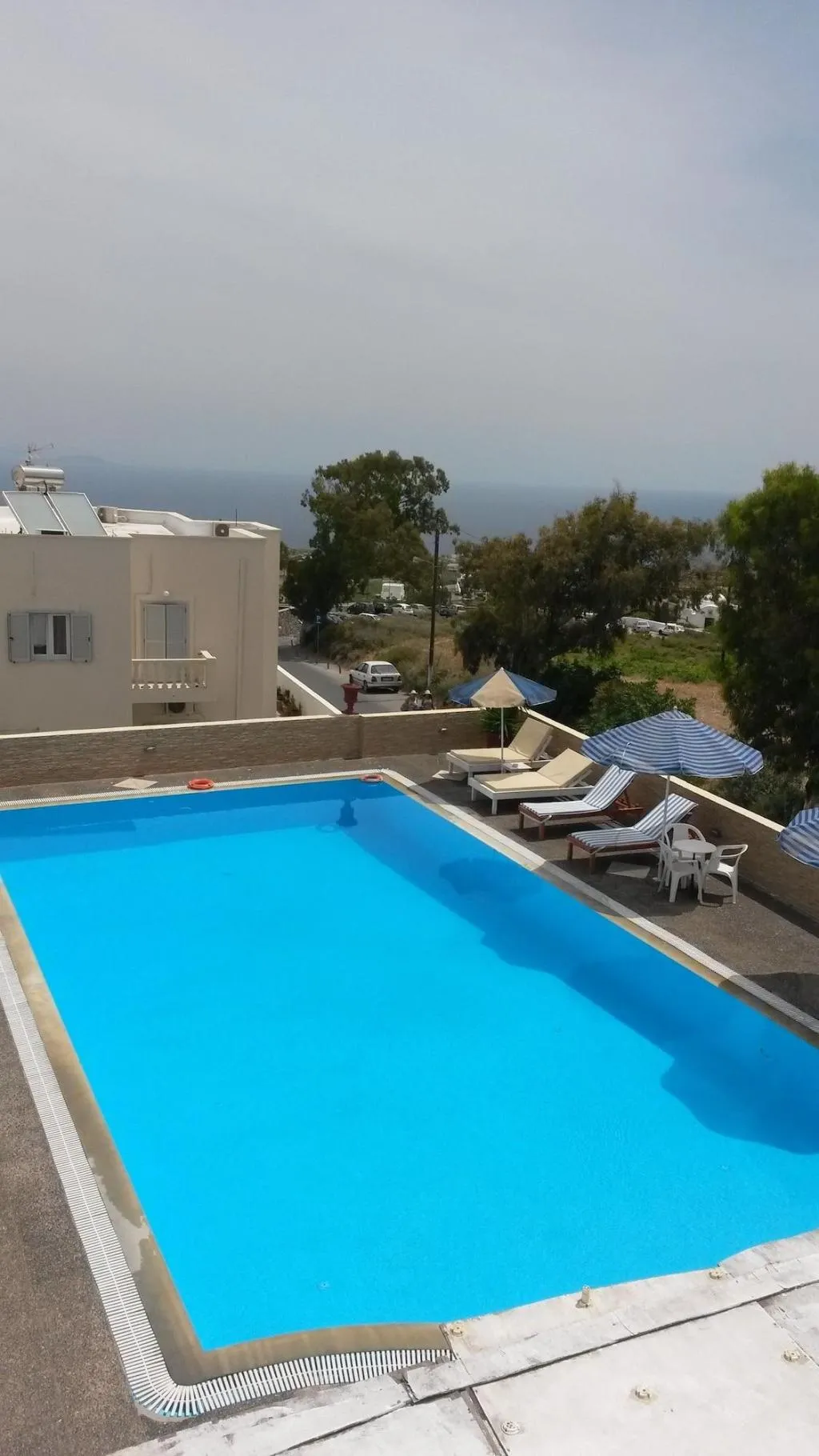 Sports and Entertainment, Thirasia, Santorini