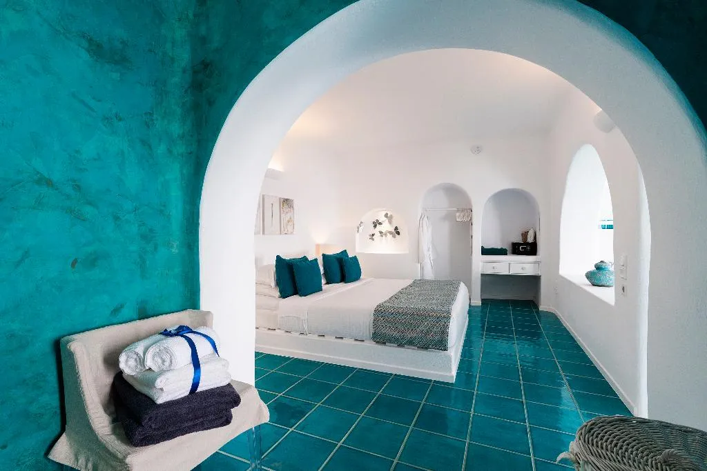 SUITE WITH PRIVATE POOL Room, Astra Suites, Santorini