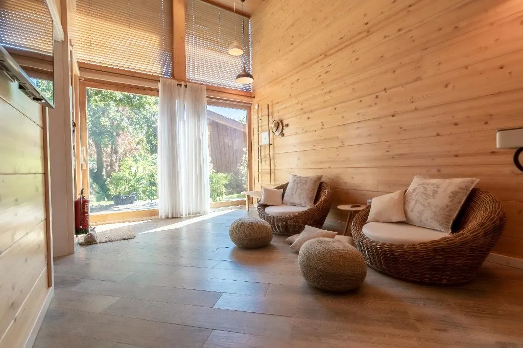 BUNGALOW STANDARD Room, Rinoterra Minho, Porto
