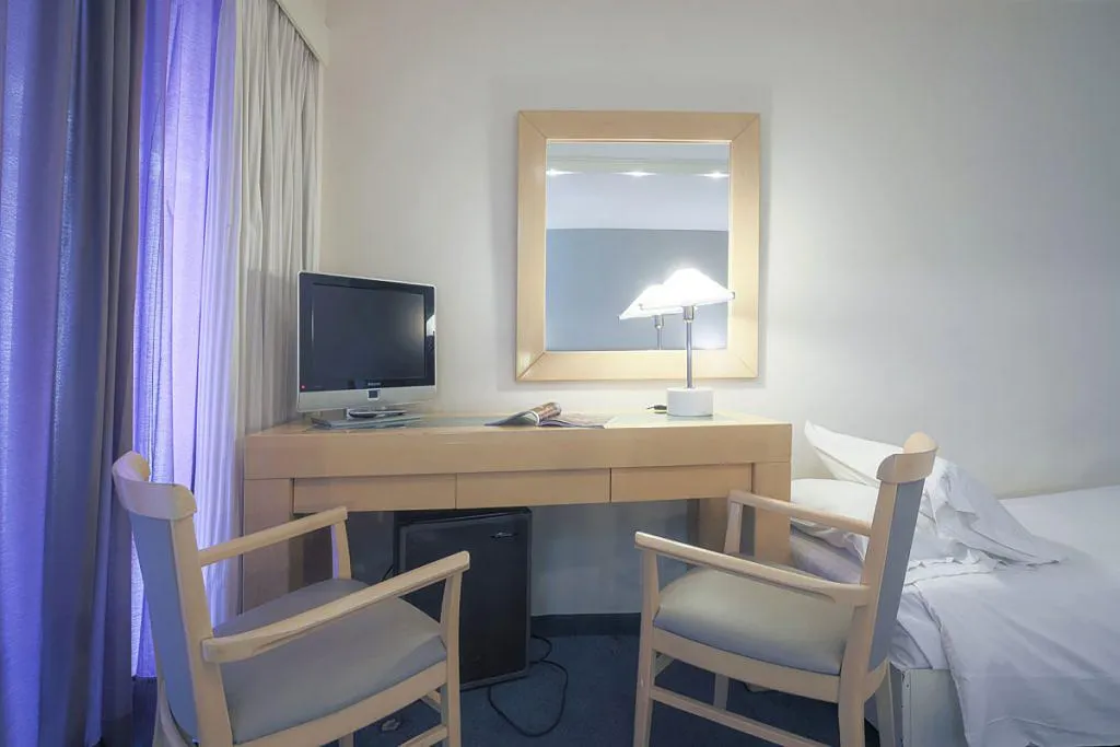 FAMILY ROOM STANDARD Room, Dorian Inn Sure Hotel Collection by Best Western, Athens