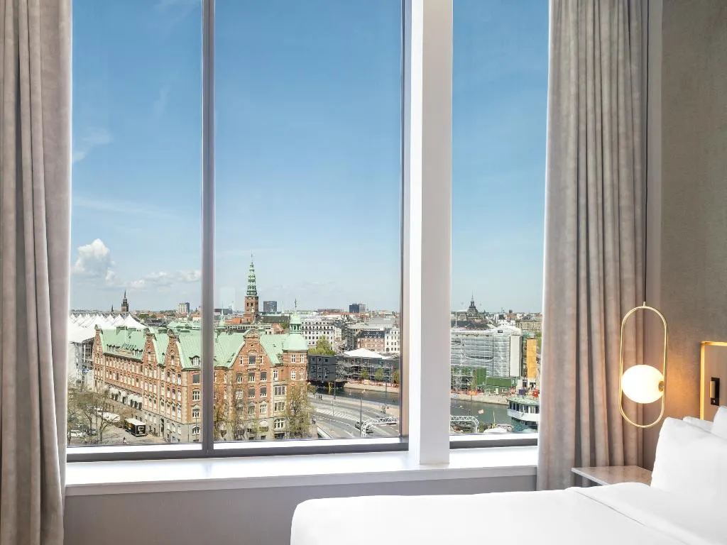 SUITE WITH VIEWS Room, NH Collection Copenhagen, Copenhagen