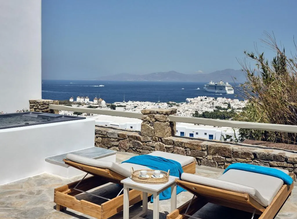 Terrace, Belvedere Hilltop Complex Rooms & Suites, Mykonos
