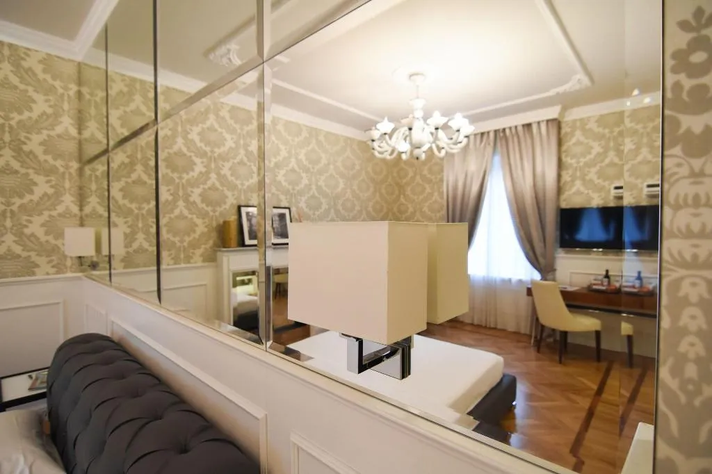 Room, Luxury Duomo Rooms, Milan