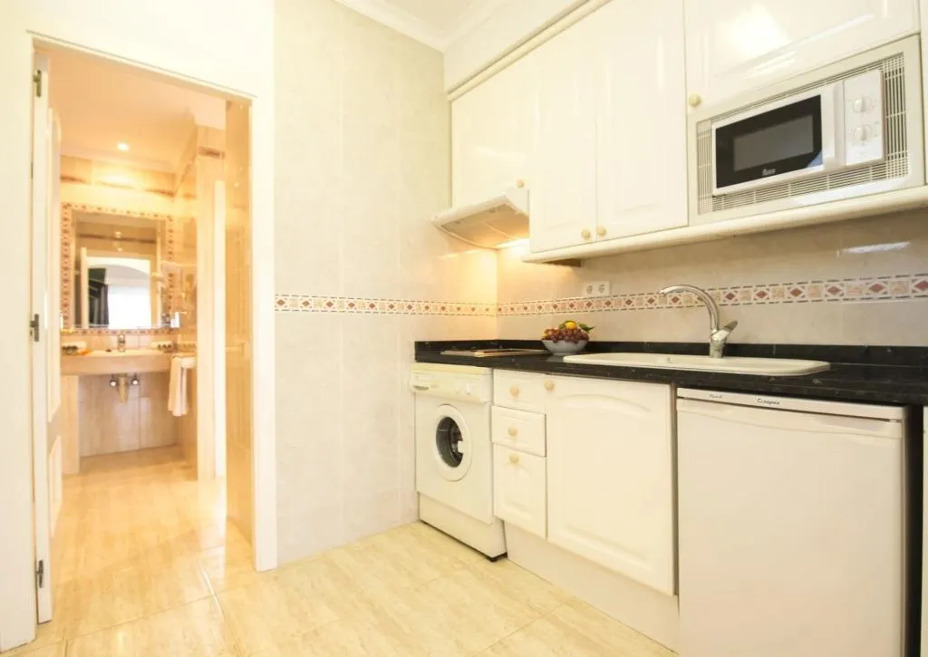 STUDIO CAPACITY 1 Room, Ona Village Cala d'Or, Majorca
