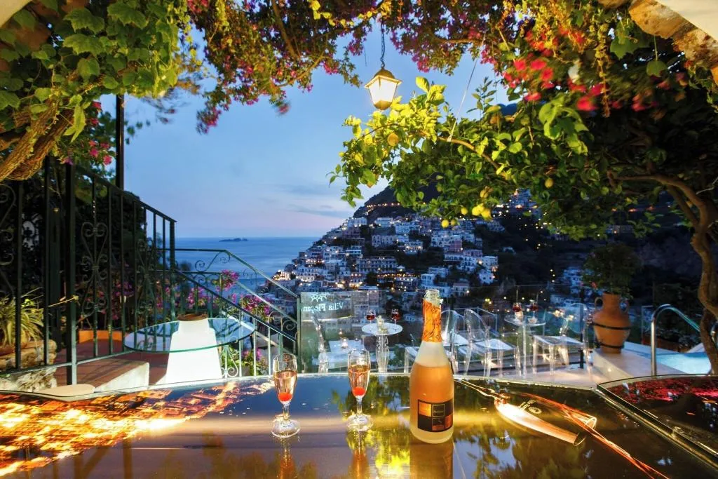 Bar, Villa Fiorentino, Naples