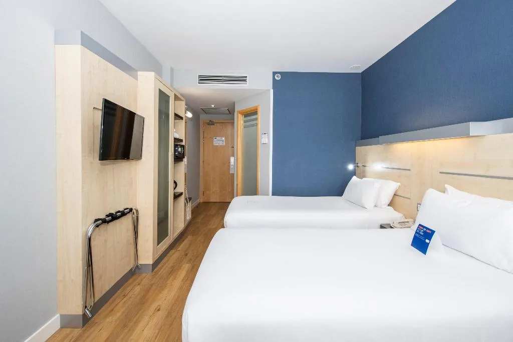 TWIN STANDARD Room, Holiday Inn Express Barcelona City 22@, Barcelona
