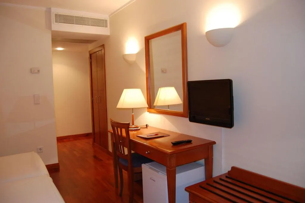 Room, Hotel Central Parque, Porto