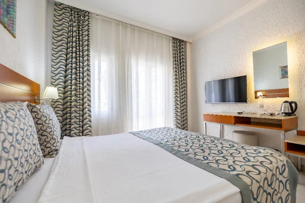 DOUBLE SINGLE USE STANDARD Room, Petunya Beach Resort, Bodrum