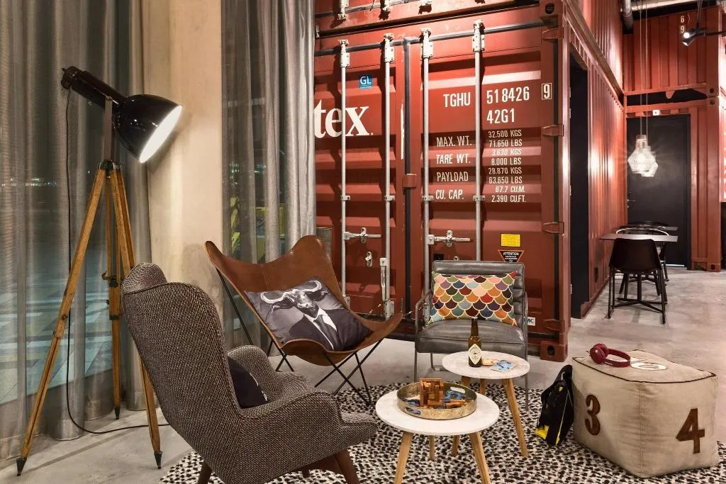 Restaurant, Moxy Amsterdam Houthavens, Amsterdam