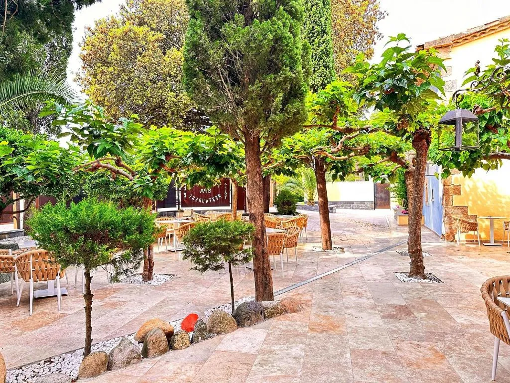 Terrace, Boutique Hotel Comtal Empuries, Costa Brava
