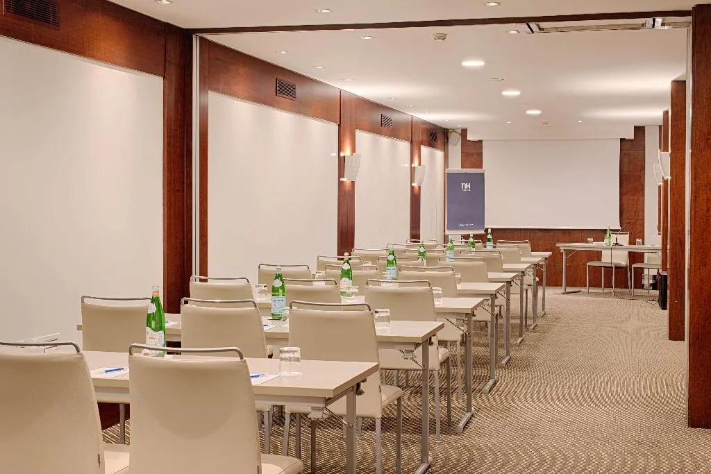 Conferences, NH Firenze, Florence