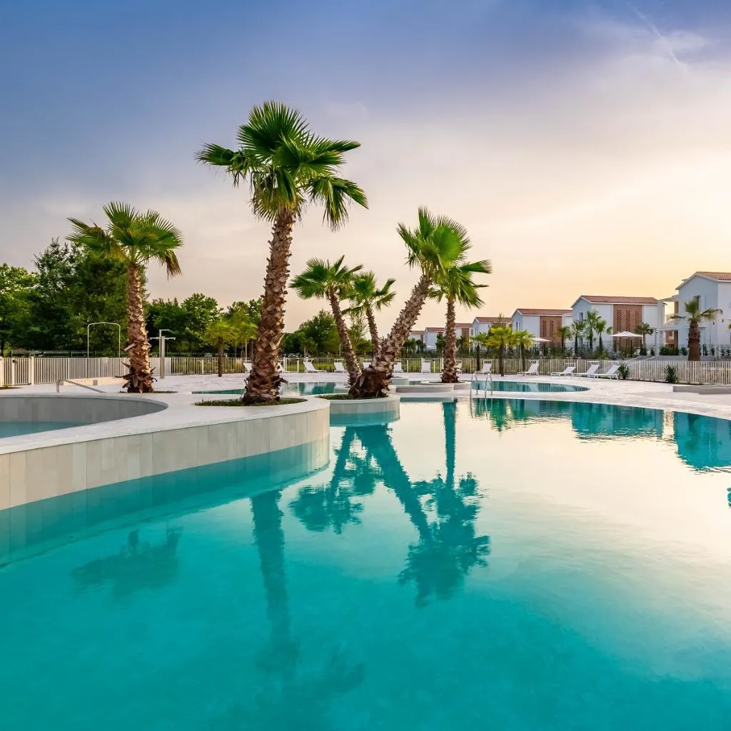 Pool, Pareus Beach Resort, Venice