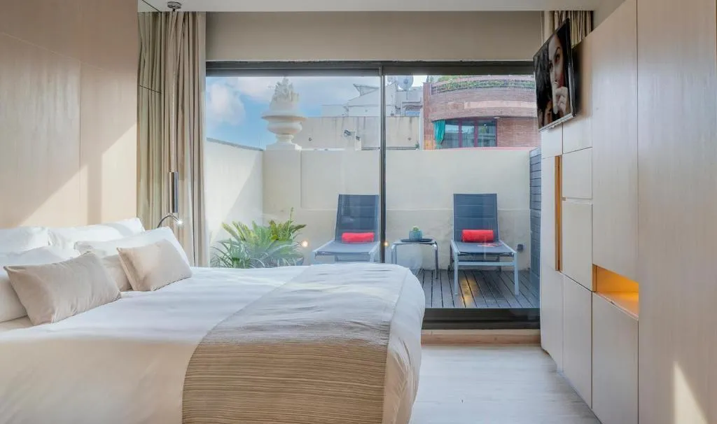 DOUBLE SINGLE USE EXECUTIVE Room, Cram, Barcelona