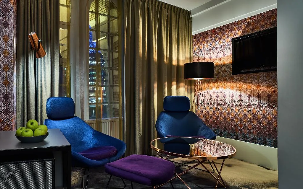 TWIN DELUXE Room, Clayton Hotel Amsterdam American, Amsterdam