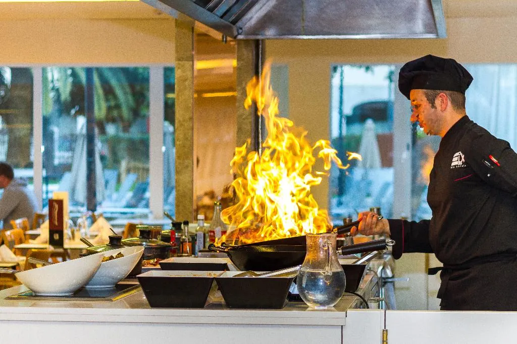 Restaurant, Eix Alcudia Hotel +18, Majorca